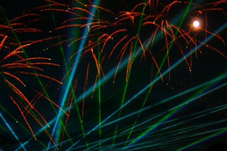 Lasershow-Feuerwerk-I113_20161231103545.jpg