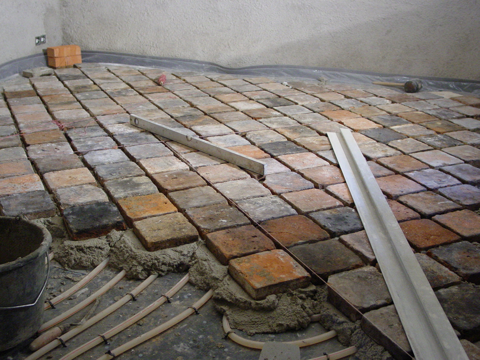 Historische Bodenplatten (Rückbau) 2